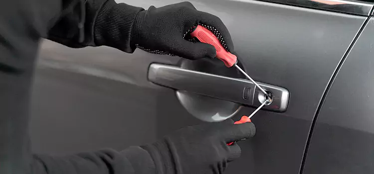 Locked Out of Car Help Peoria