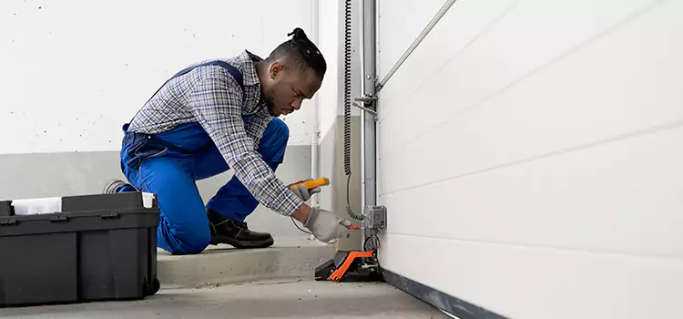 Expert Solutions for Every Garage Lock Need in Peoria, AZ